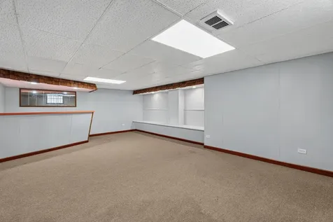 16358 Drexel Avenue South Holland IL 60473