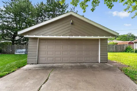 16358 Drexel Avenue South Holland IL 60473