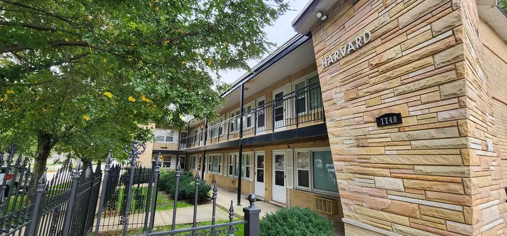 7740 Harvard Street Forest Park IL 60130
