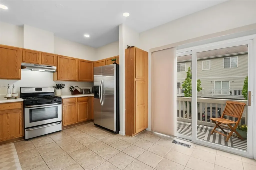 218 Polo Club Drive Glendale Heights IL 60139