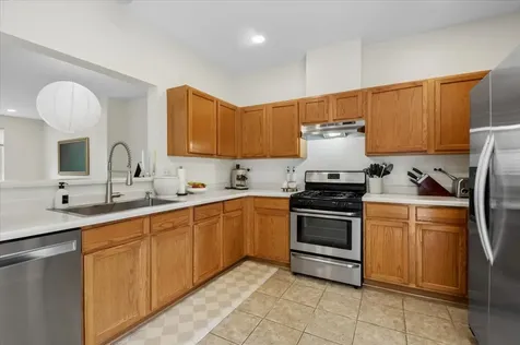 218 Polo Club Drive Glendale Heights IL 60139