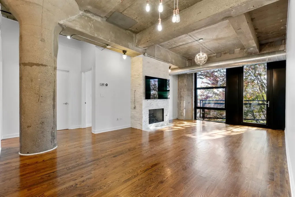 1001 West 15th Street Chicago IL 60608