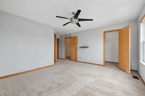 25005 South Clare Circle Manhattan IL 60442