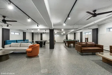 4980 North Marine Drive Chicago IL 60640