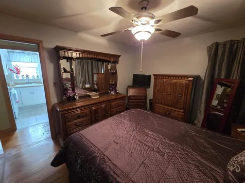 7416 West Winnemac Avenue Harwood Heights IL 60706