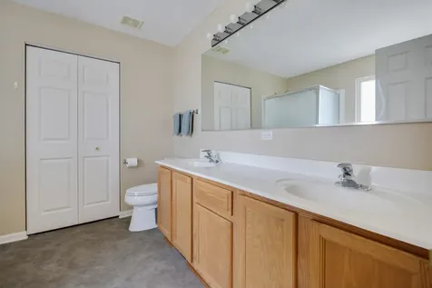 5687 Mckenzie Drive Lake In The Hills IL 60156
