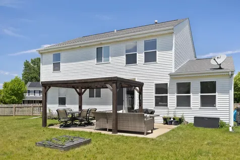 5687 Mckenzie Drive Lake In The Hills IL 60156