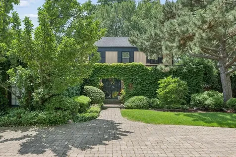 1075 North Avenue Deerfield IL 60015