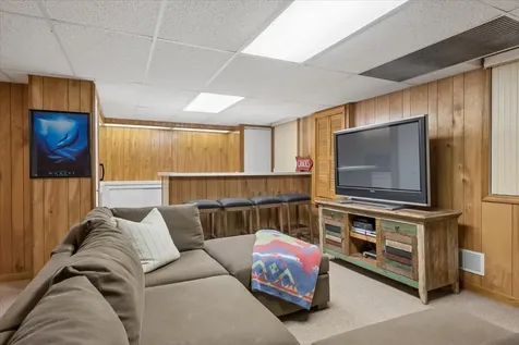 1075 North Avenue Deerfield IL 60015