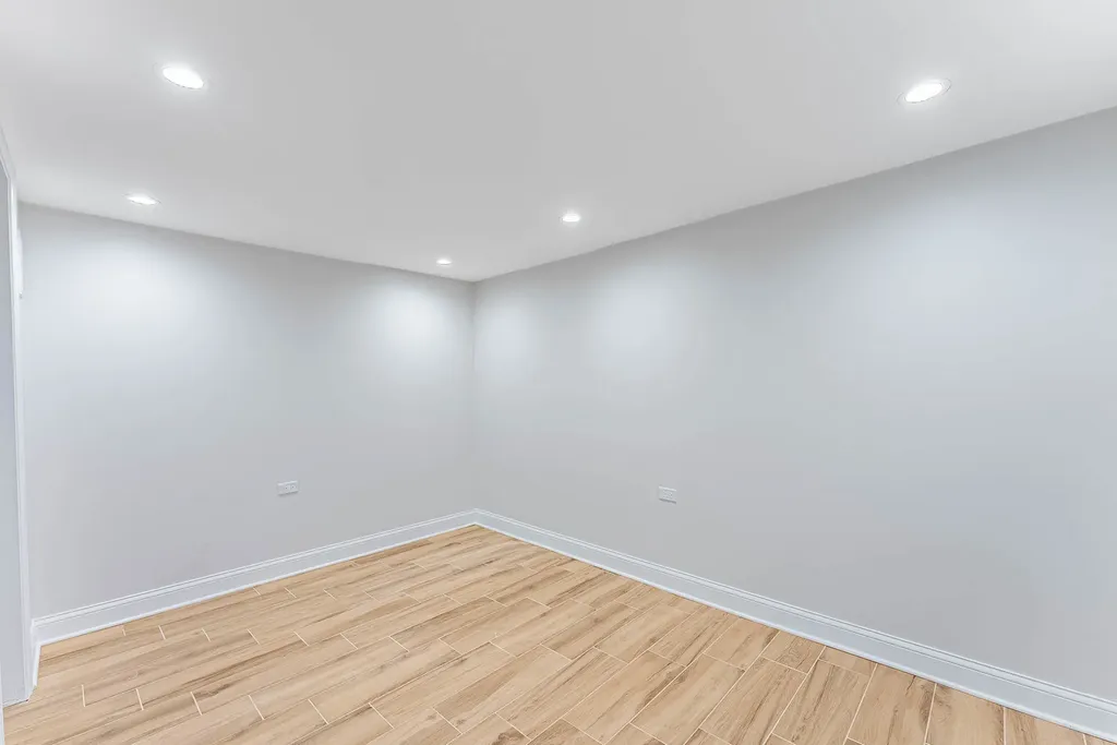 2421 West Flournoy Street Chicago IL 60612