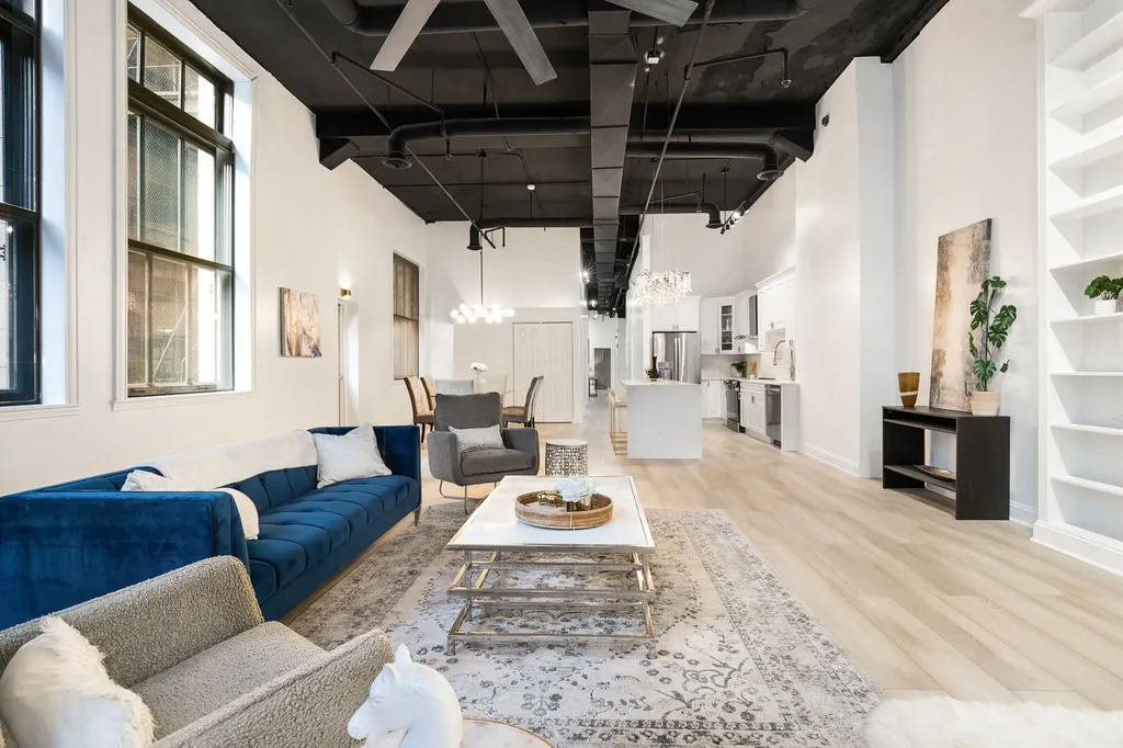 120 South State Street Chicago IL 60603