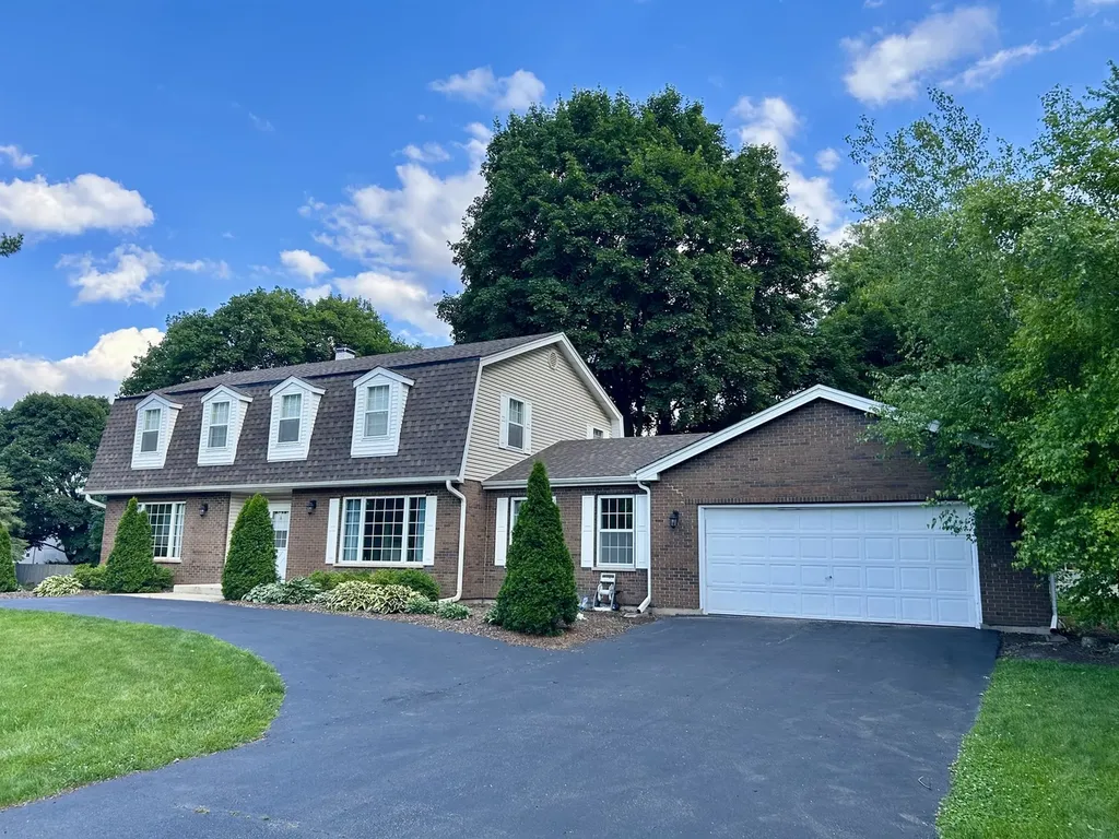 10S450 Windjammer Lane Naperville IL 60564