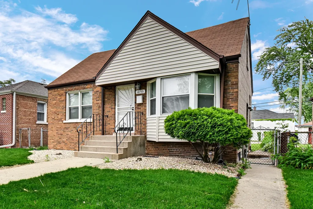 12755 South Parnell Street Chicago IL 60628