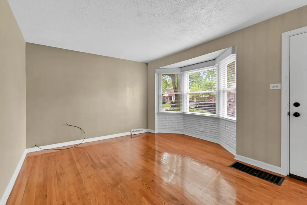 12755 South Parnell Street Chicago IL 60628