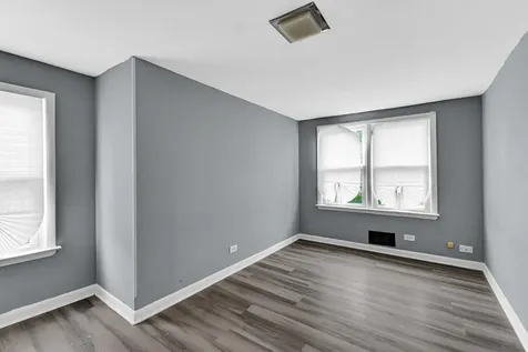 12755 South Parnell Street Chicago IL 60628