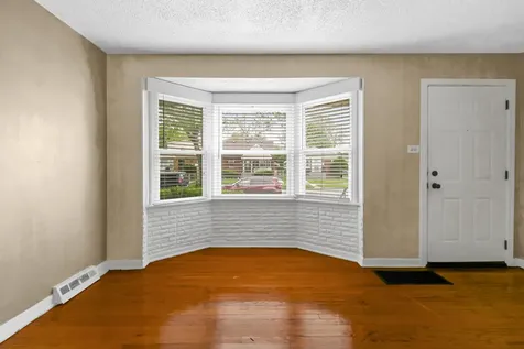 12755 South Parnell Street Chicago IL 60628