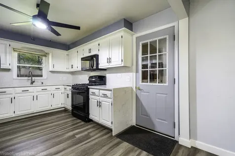 1714 Mayfield Avenue Joliet IL 60435