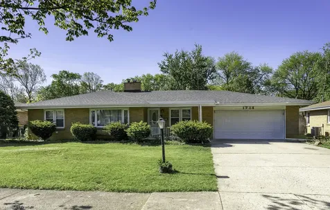 1714 Mayfield Avenue Joliet IL 60435