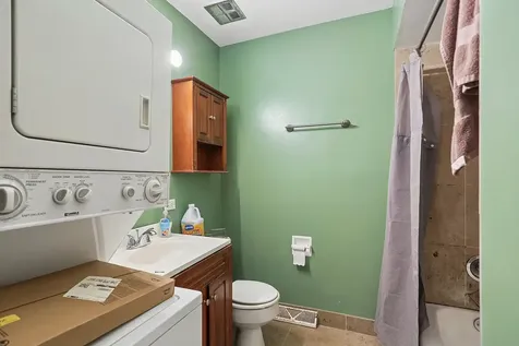 4038 Almansa Lane Oak Lawn IL 60453