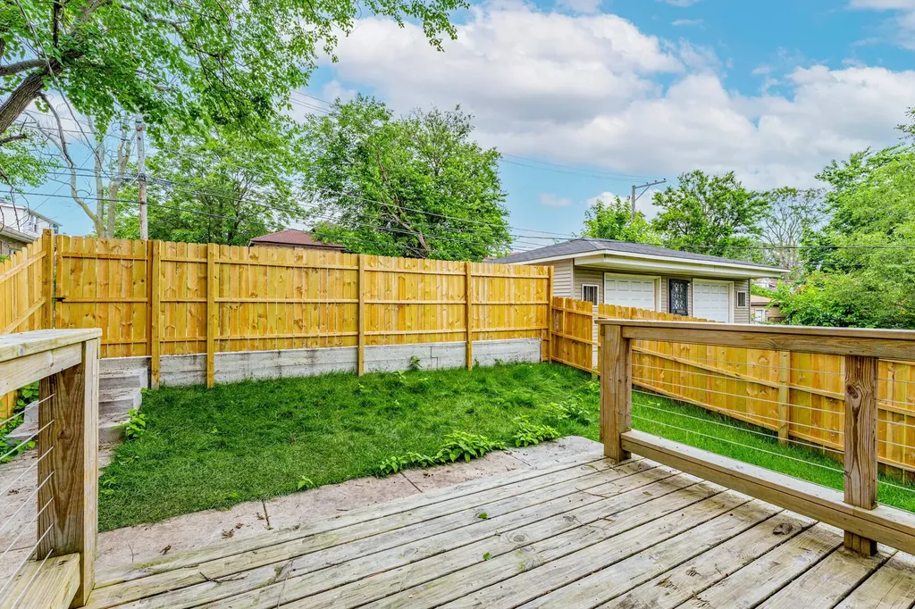 12238 South Yale Avenue Chicago IL 60628
