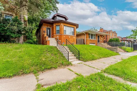 12238 South Yale Avenue Chicago IL 60628