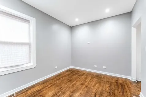 12238 South Yale Avenue Chicago IL 60628