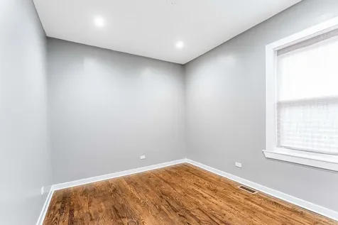 12238 South Yale Avenue Chicago IL 60628