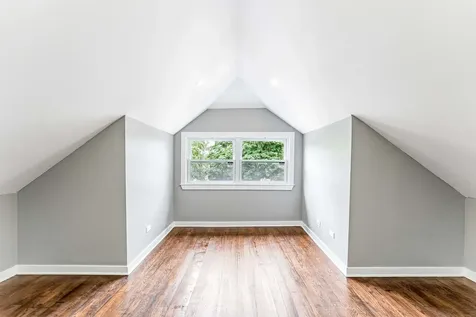 12238 South Yale Avenue Chicago IL 60628