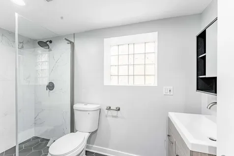 12238 South Yale Avenue Chicago IL 60628