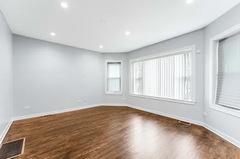 12238 South Yale Avenue Chicago IL 60628
