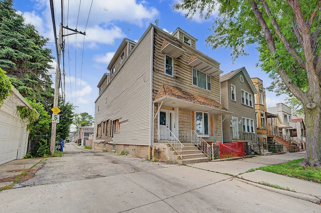 3442 South Lowe Avenue Chicago IL 60616