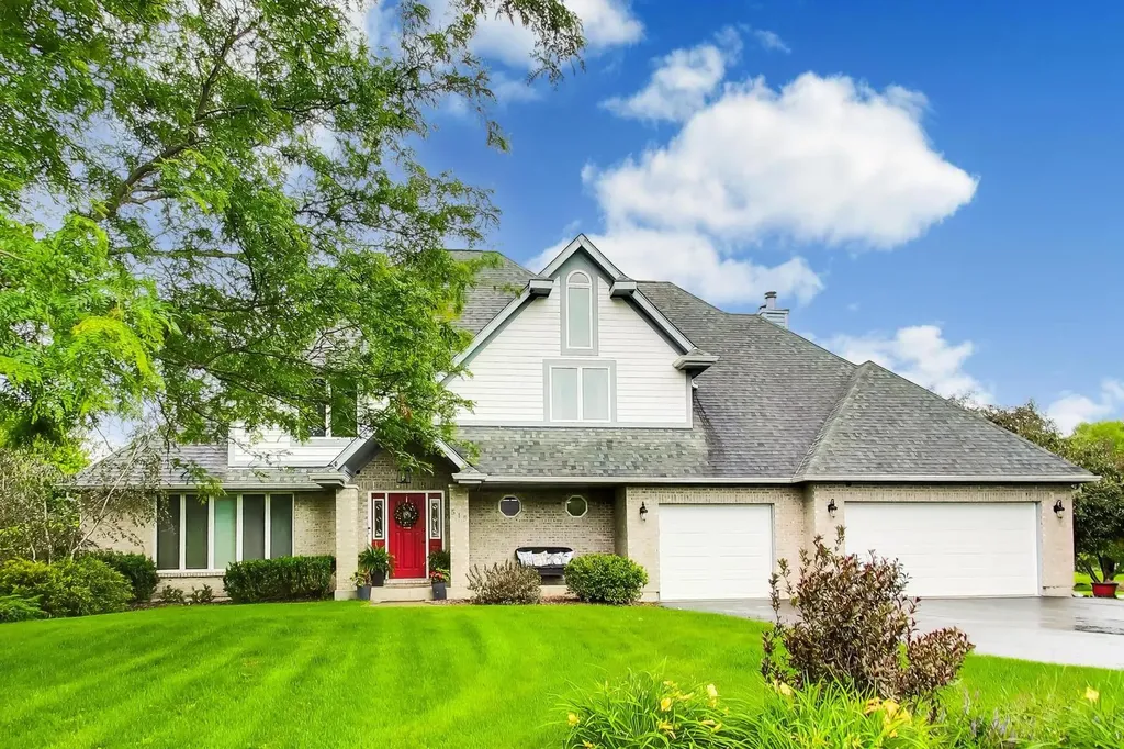 515 Grand Meadow Lane Mchenry IL 60051
