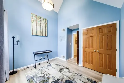 515 Grand Meadow Lane Mchenry IL 60051