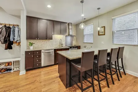 1818 West Superior Street Chicago IL 60622