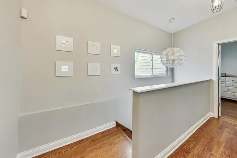 1818 West Superior Street Chicago IL 60622