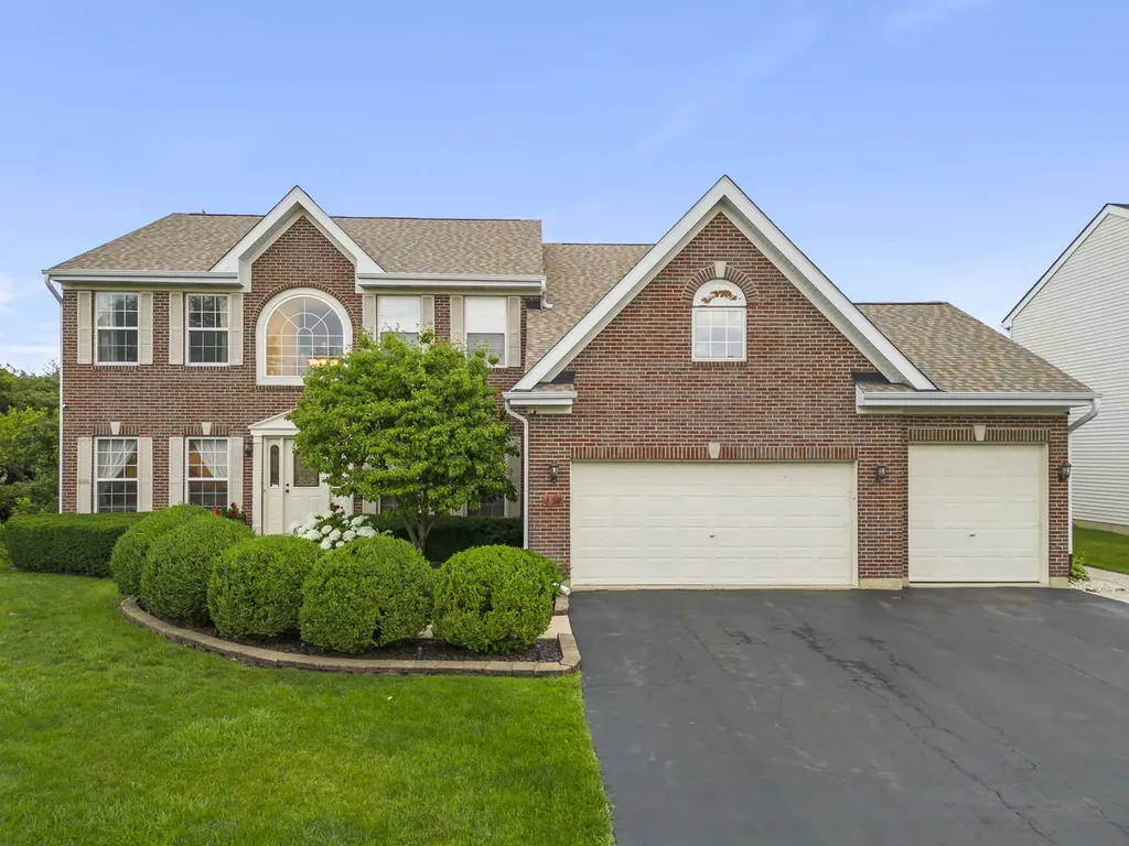 450 Raintree Drive Oswego IL 60543