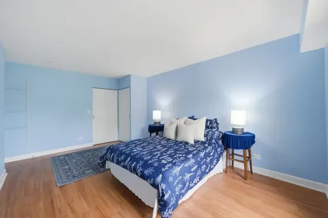 814 North River Road Mount Prospect IL 60056
