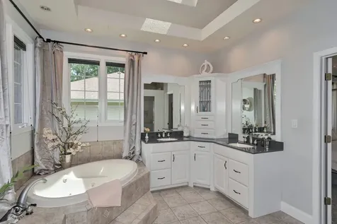 1749 Bittersweet Drive St. Anne IL 60964