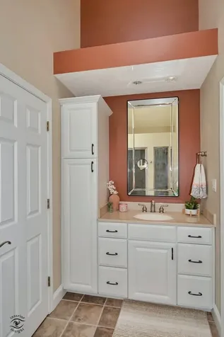 1749 Bittersweet Drive St. Anne IL 60964