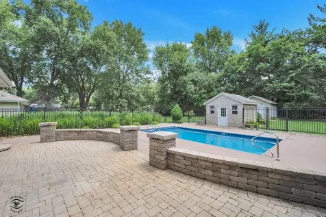 1749 Bittersweet Drive St. Anne IL 60964