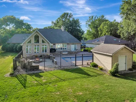 1749 Bittersweet Drive St. Anne IL 60964
