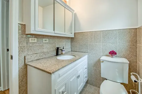 104 East Louis Avenue Lake Forest IL 60045