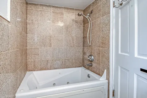 104 East Louis Avenue Lake Forest IL 60045