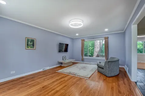 104 East Louis Avenue Lake Forest IL 60045