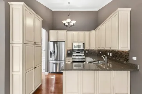 1181 Westlake Drive Cary IL 60013