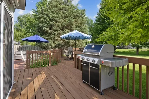 1549 Sawgrass Court Elgin IL 60123