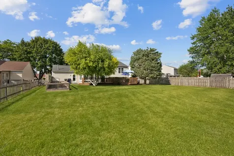 1549 Sawgrass Court Elgin IL 60123