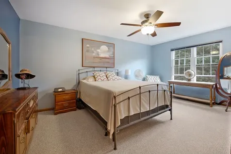 1549 Sawgrass Court Elgin IL 60123