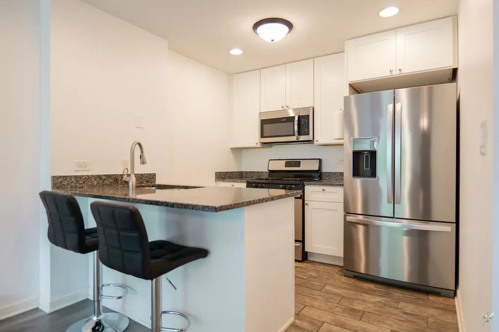 1001 North Mill Street Naperville IL 60563