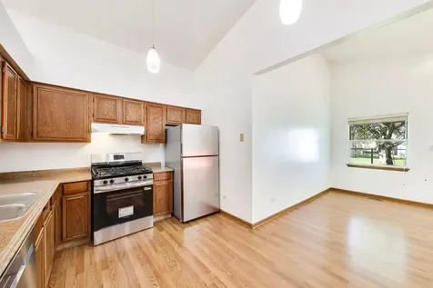 362 Chaparral Circle Elgin IL 60120
